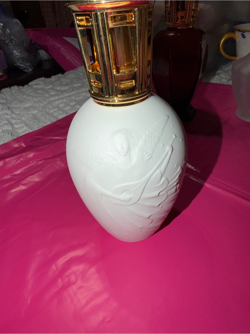 Lampe Berger White Ceramic Fragrance Lantern with Gold Vent Cap Artoria Limoges - Picture 4 of 8